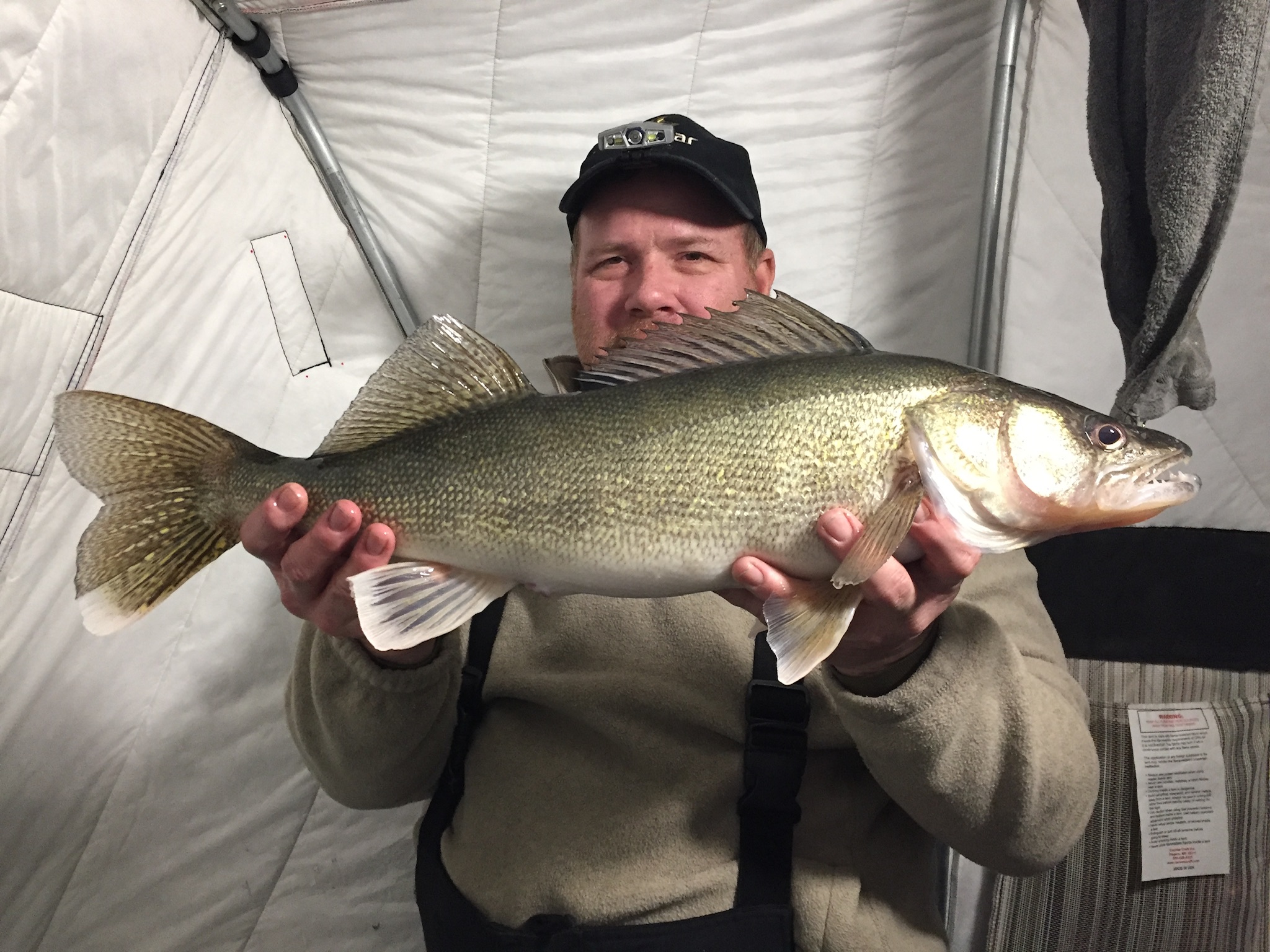 Upper Red Lake Fishing Report for Walleye(Nov 19, 2021)