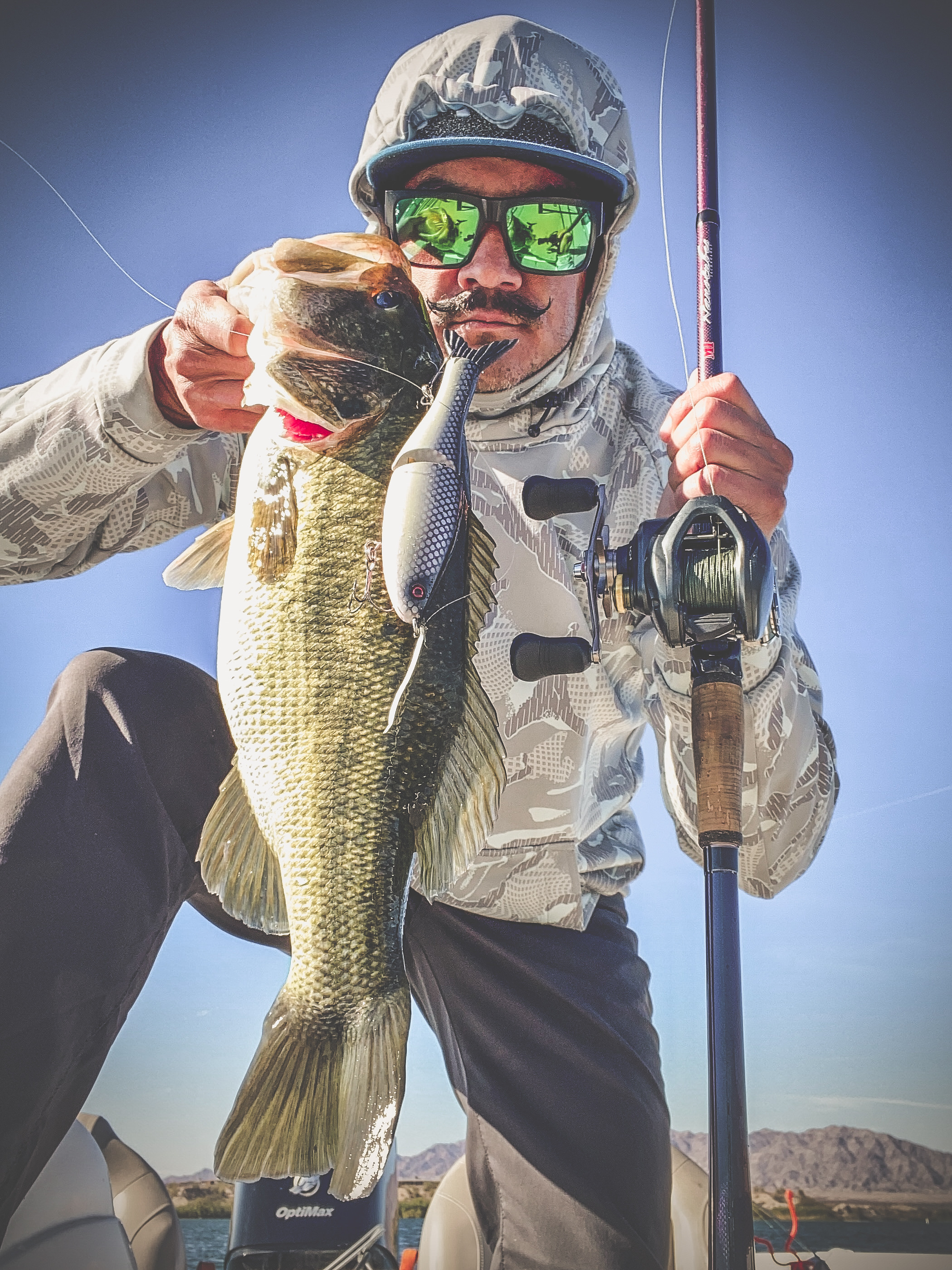 Lake Havasu Fishing Report for Largemouth Bass(Dec 29, 2021) Omnia