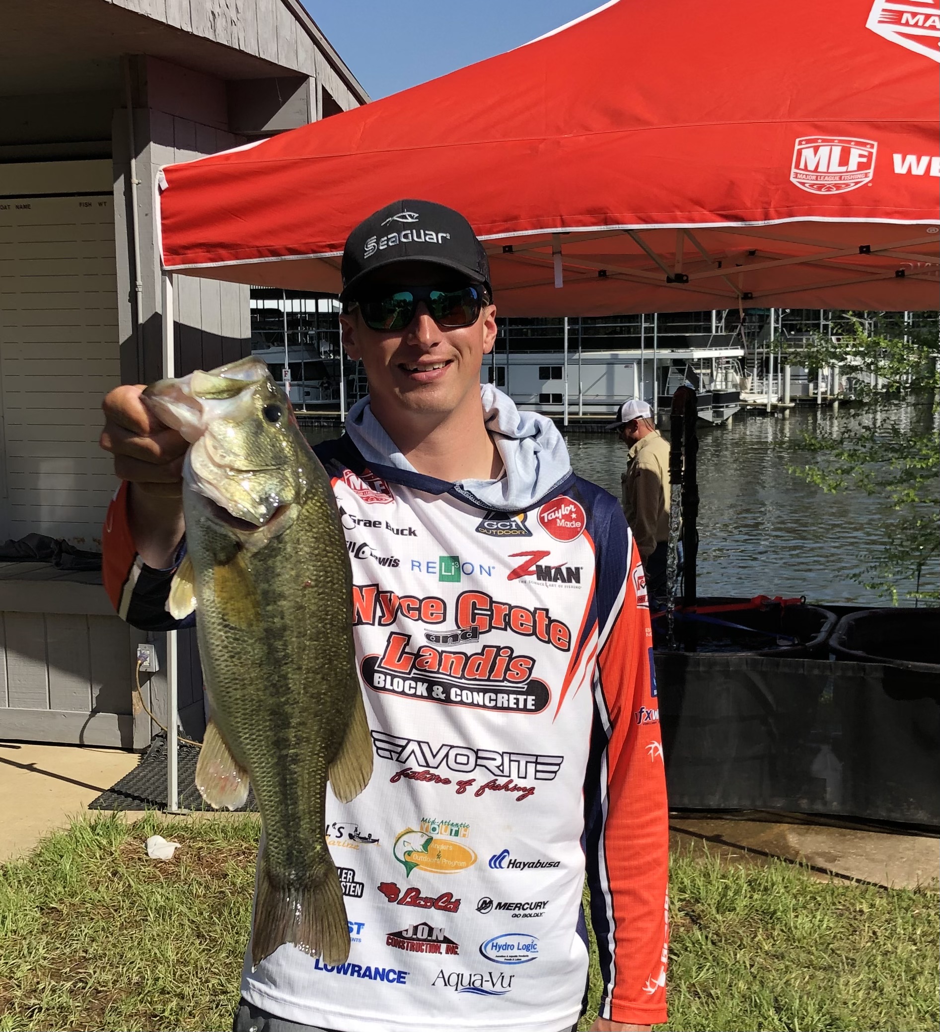 Pickwick Lake Fishing Report for Largemouth Bass(Apr 26, 2022) Omnia