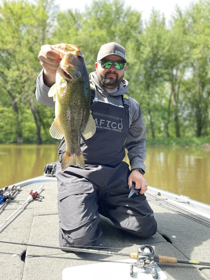 Pool 12 Mississippi Fishing Report for Largemouth Bass(May 22