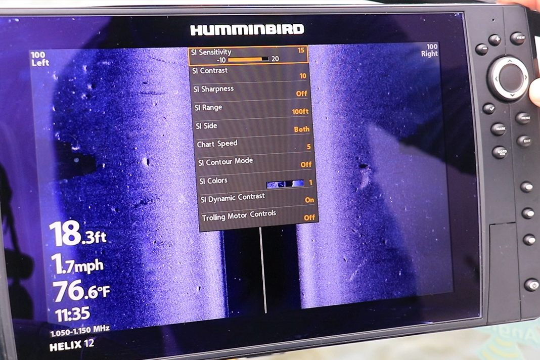 Humminbird HELIX Quick Tip: Side Imaging Range
