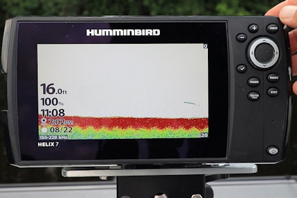 Humminbird HELIX Quick Tip: Adjust Sonar Sensitivity