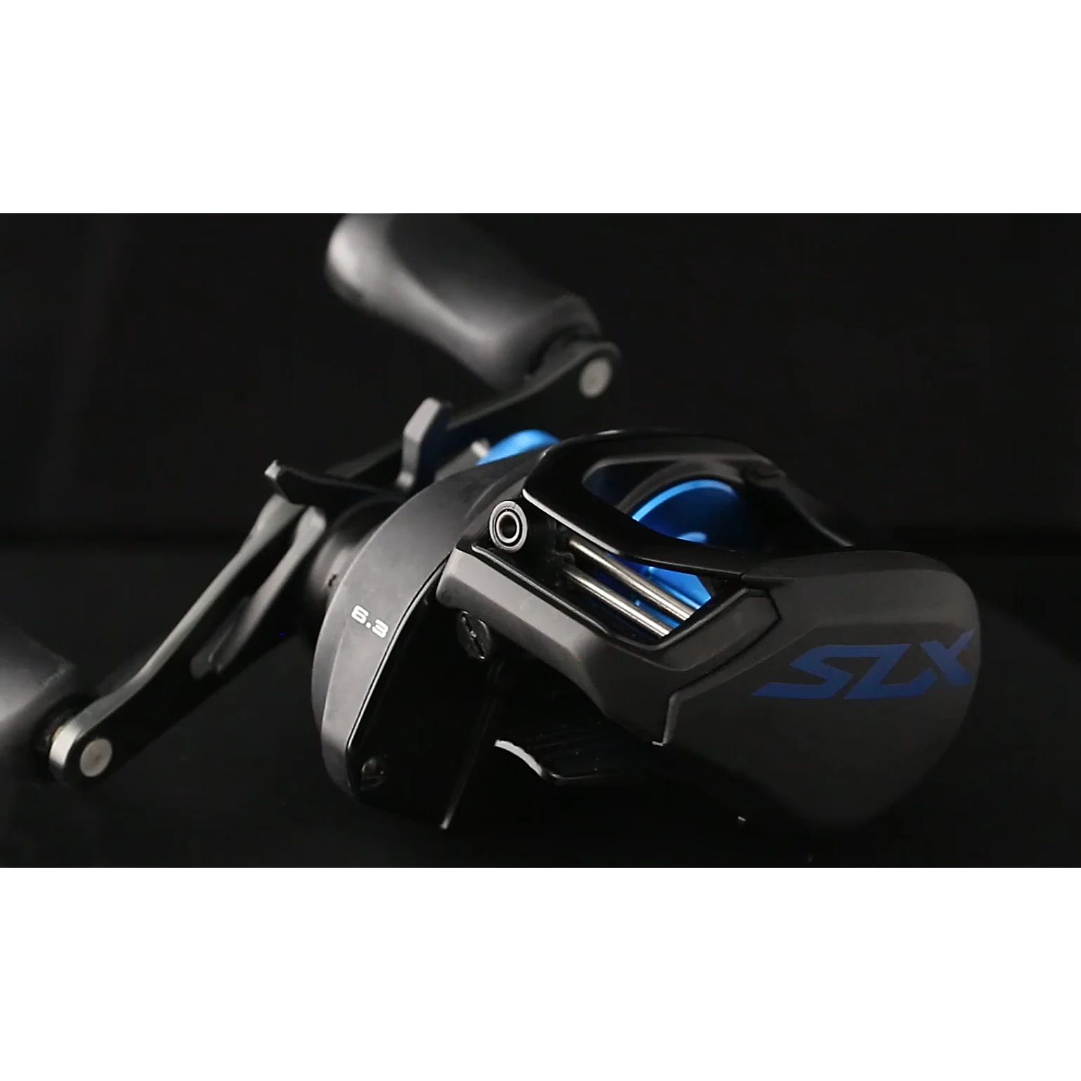 Shimano SLX Casting Reel - EOL | Omnia Fishing