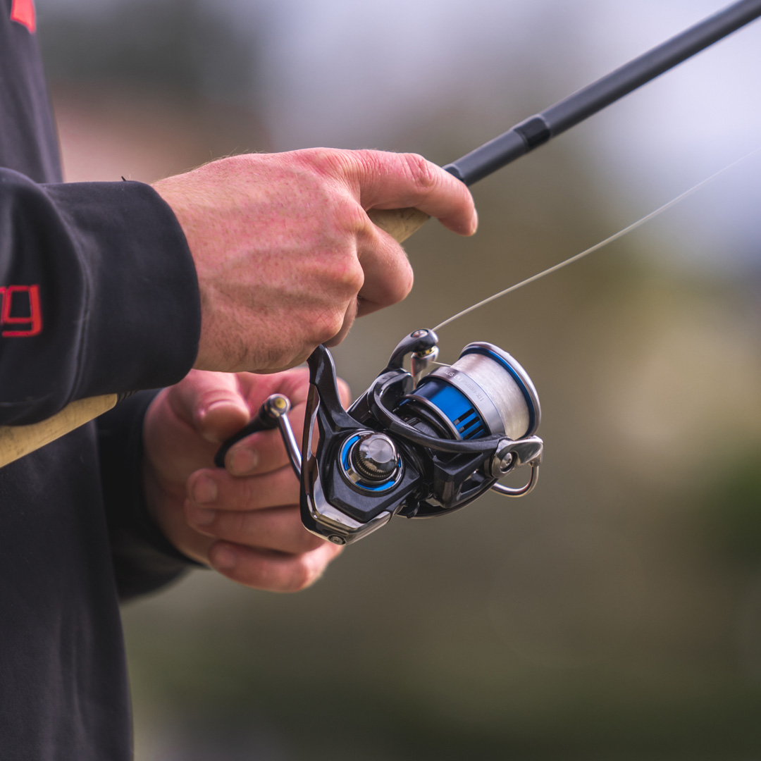 What is the cast weight for this Daiwa fishing combo? : r/Fishing_Gear