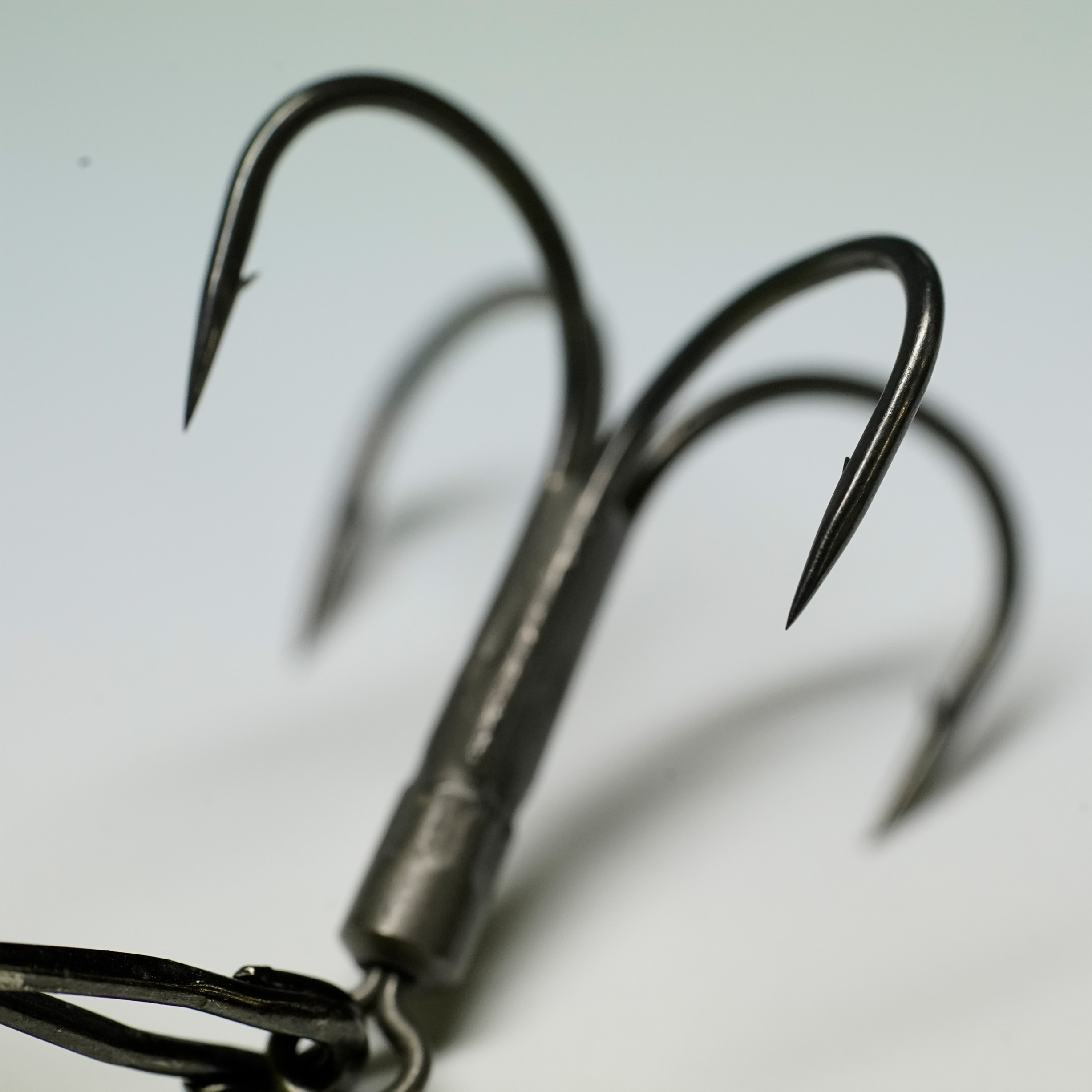 Ryugi Pierce Quad Swivel Eye Treble Hook | Omnia Fishing